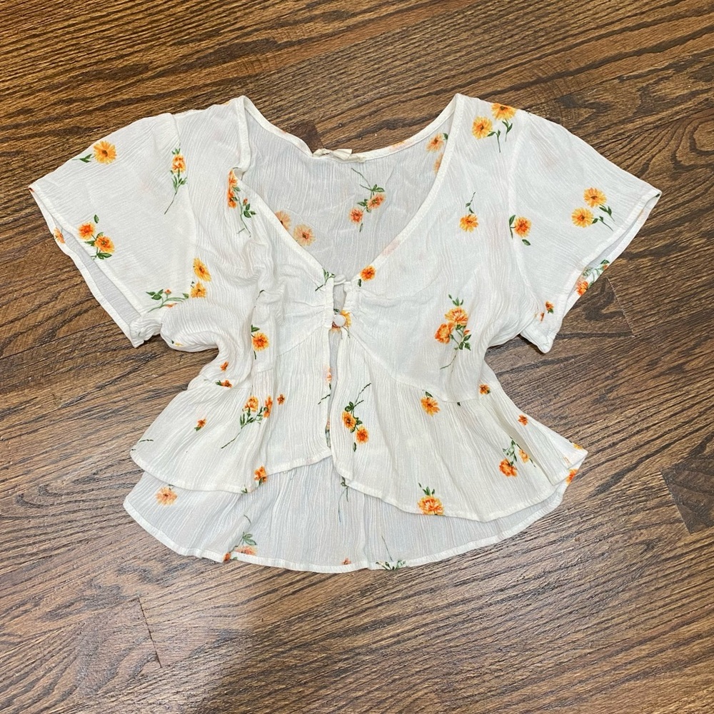 Sheer Flowy Daisy Crop Top